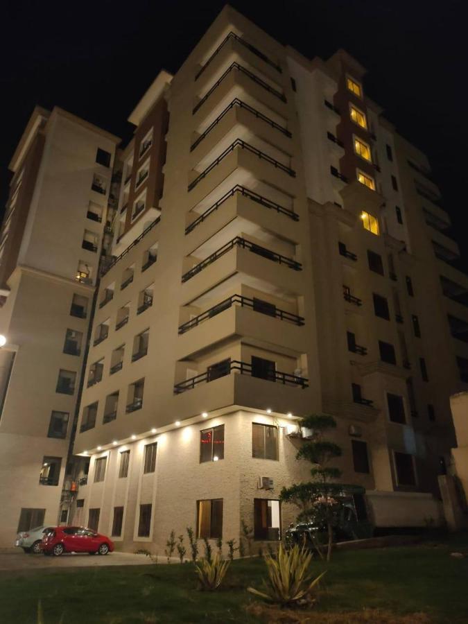 Serenity Corner 4 Bhk Islamabad Exterior photo